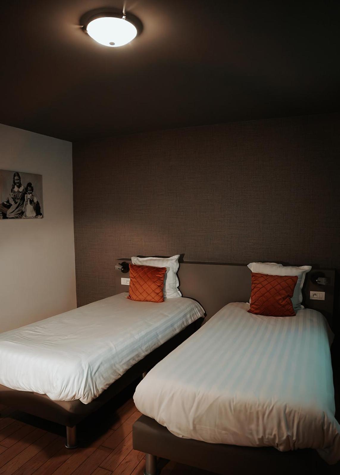 Hotel Ter Zuidhoek Roeselare Bagian luar foto